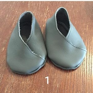 Gray baby kimono shoes